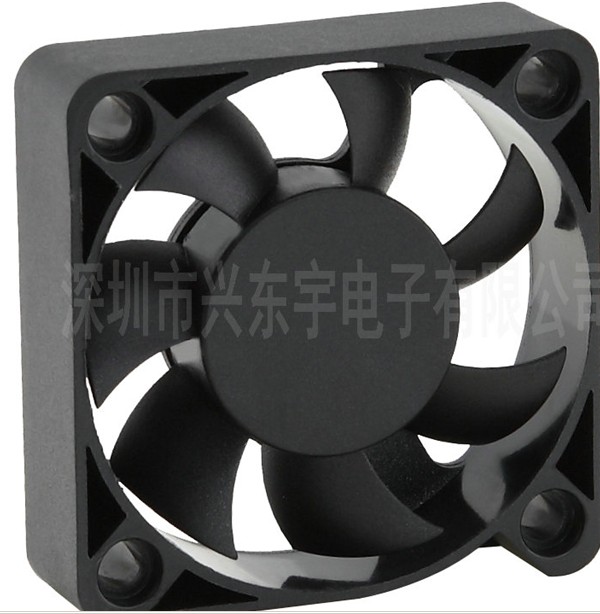 舞臺燈光散熱風(fēng)扇舞臺表演者的強(qiáng)大后盾！