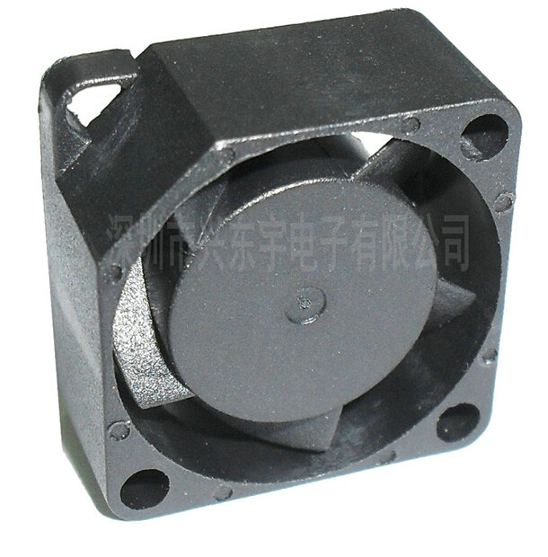 微型橫流風扇‘老虎頭上的虱子’四兩撥千斤。