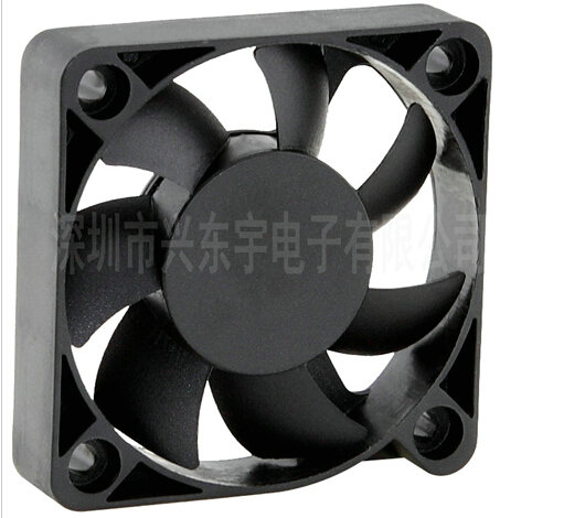 微型風(fēng)機(jī)廠家讓您了解鼓風(fēng)機(jī)的過去。