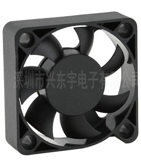 “學以致用”舞臺燈光散熱風扇基本工作原理！