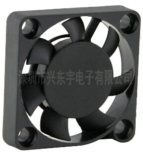 加濕器散熱風(fēng)機(jī)加濕器的好搭檔